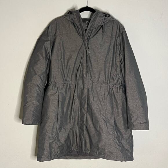 L.L. Bean Jackets & Blazers - L.L. Bean Women’s Hooded Winter Parka 
Size 1X Regular Dark Gray Fleece Lined